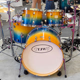 Professional lacquer drum set